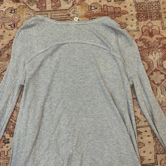 Free People | We The Free Gray Waffle Knit Scoop Neck Thermal Tunic XS - Picture 8 of 8